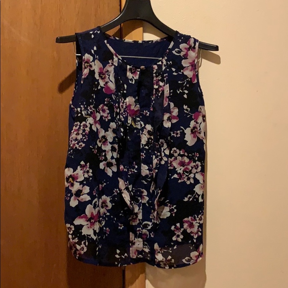 Tank Blouse Bundle - Picture 2 of 6